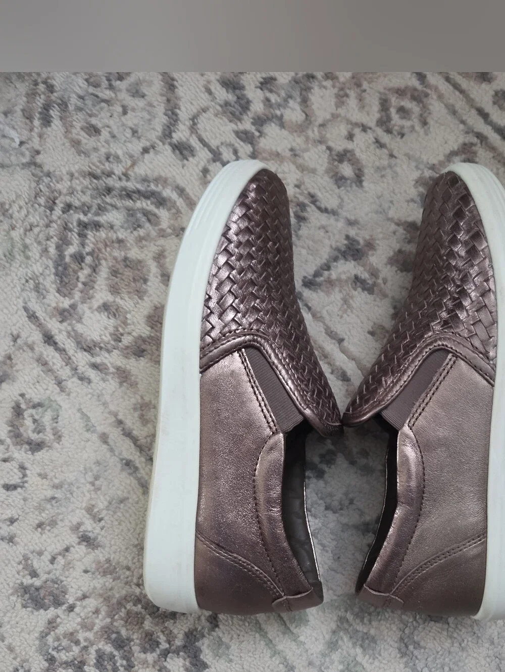 ECCO Soft 7 Woven Stone Metallic Leather Slip On 2.0 Sneaker Size 4/4.5